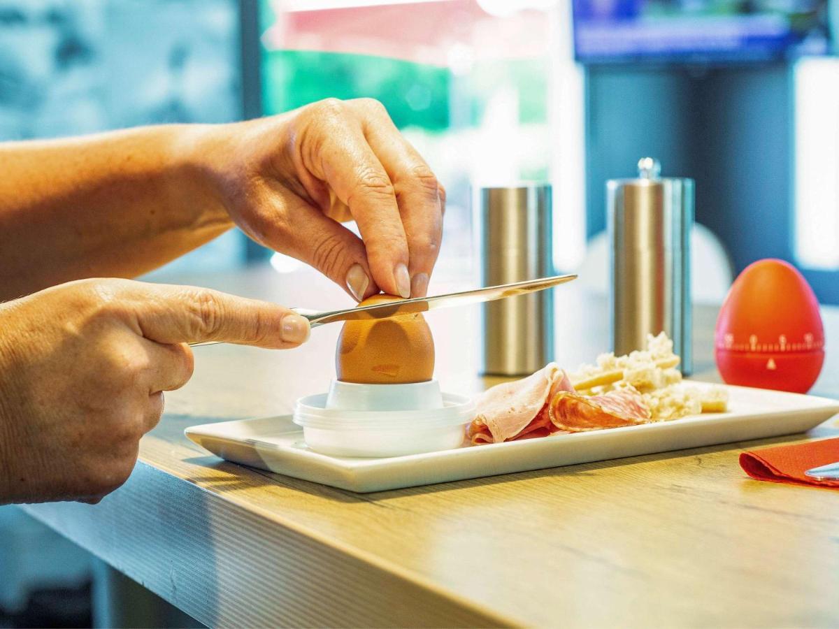 Ibis Mulhouse Ile Napoleon Hotel Sausheim Ngoại thất bức ảnh