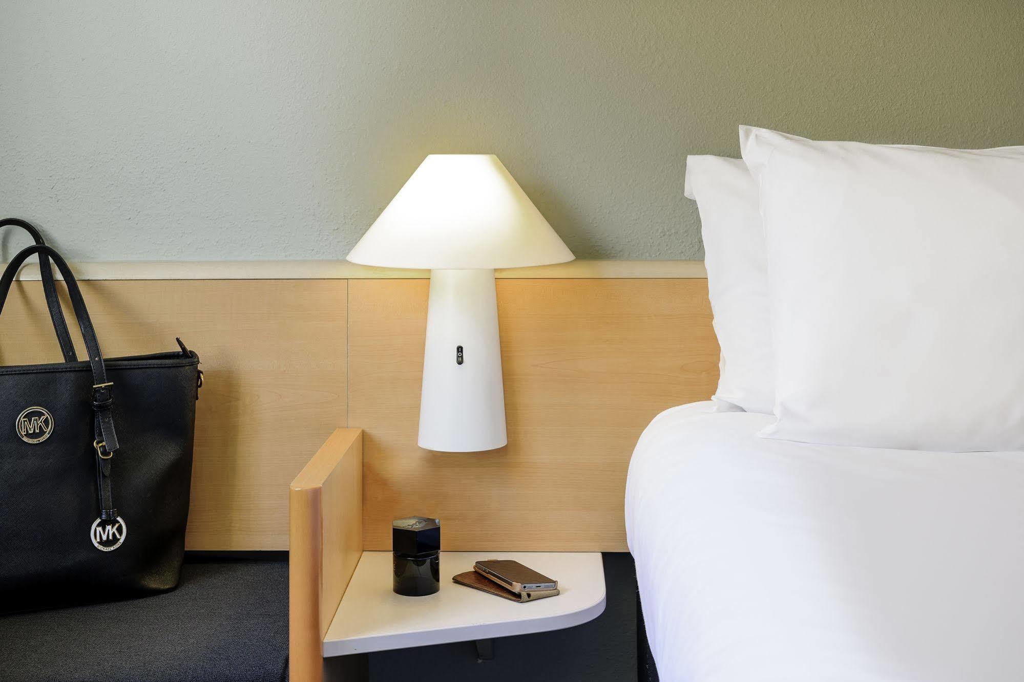 Ibis Mulhouse Ile Napoleon Hotel Sausheim Ngoại thất bức ảnh
